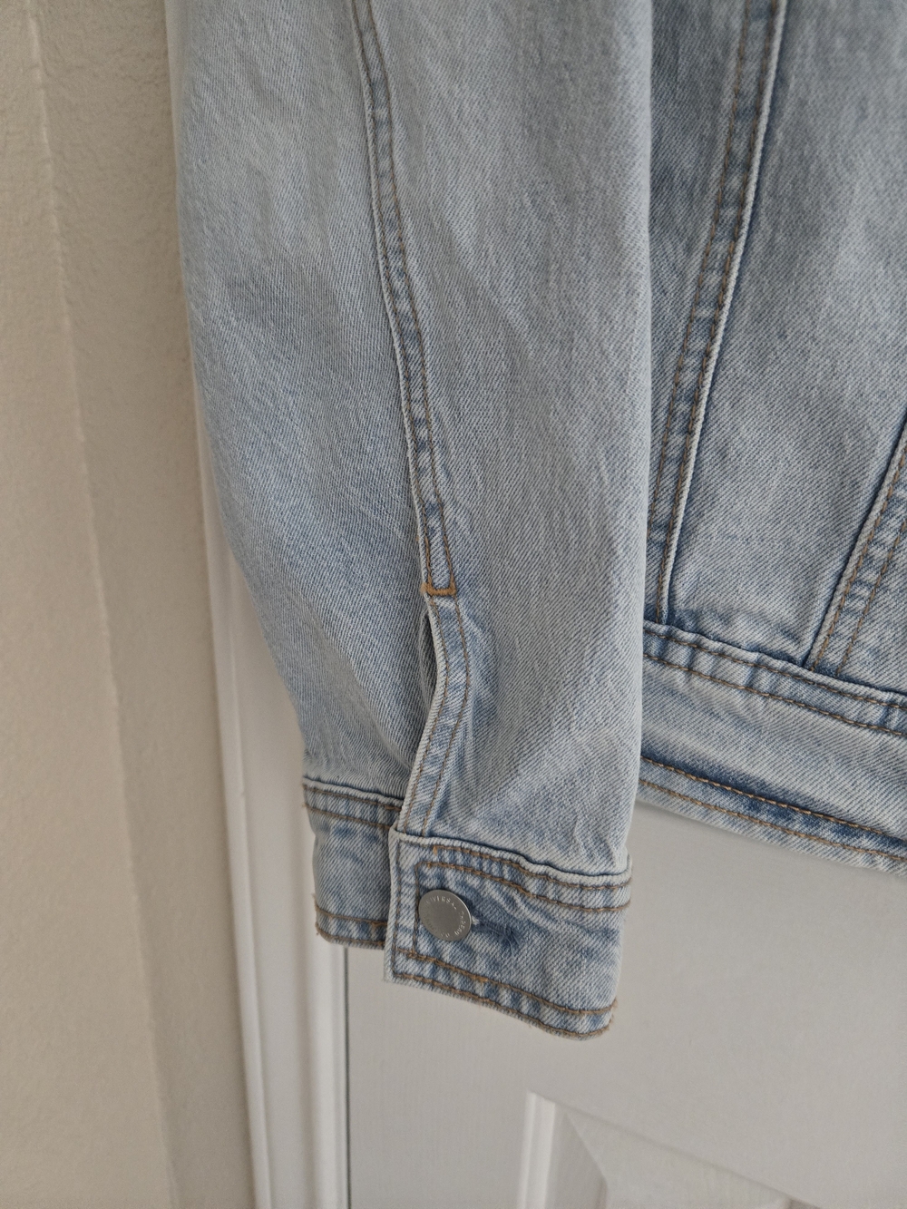 Universal Thread Faux Sherpa Collar Lining Denim Jacket Blue Unisex XL EUC - Picture 7 of 13